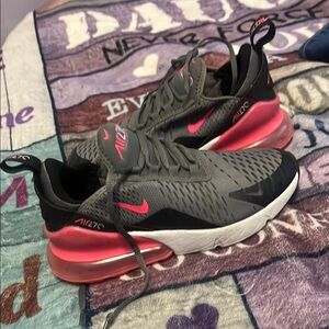 Air Max 270 Gray and Pink Sneakers